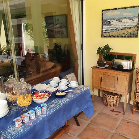 On Pinewood Guest House Κέιπ Τάουν Εξωτερικό φωτογραφία