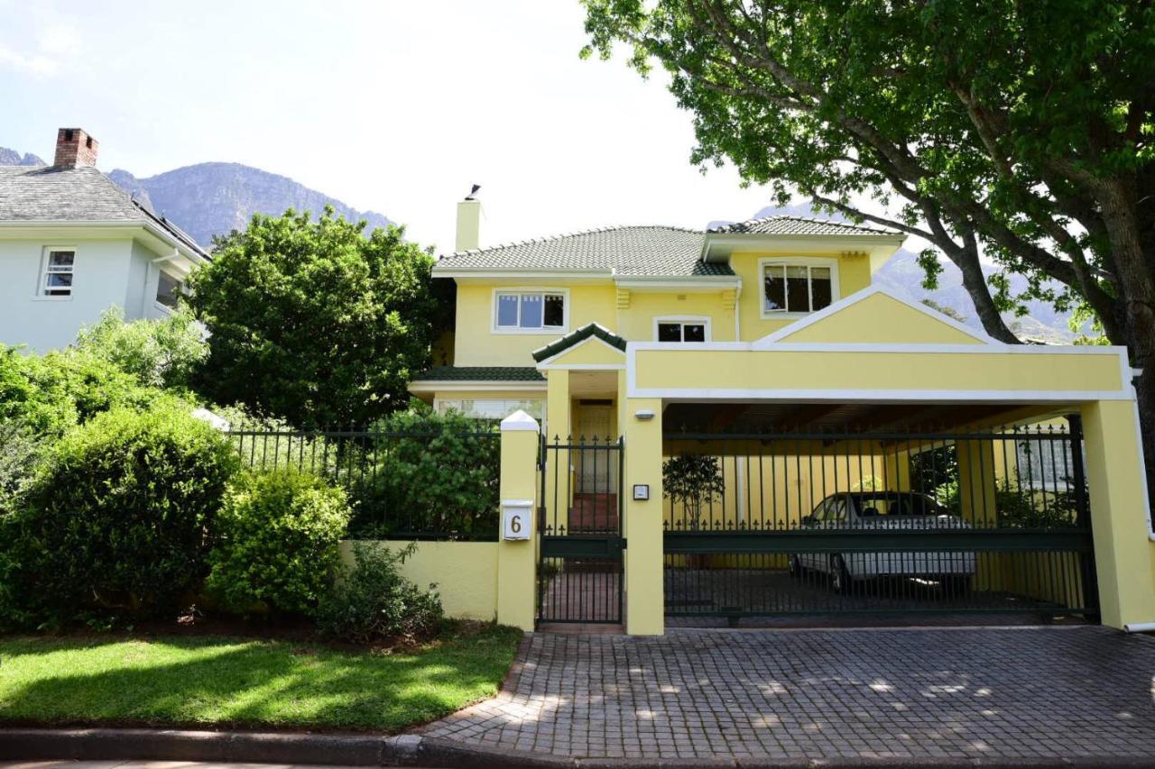 On Pinewood Guest House Κέιπ Τάουν Εξωτερικό φωτογραφία
