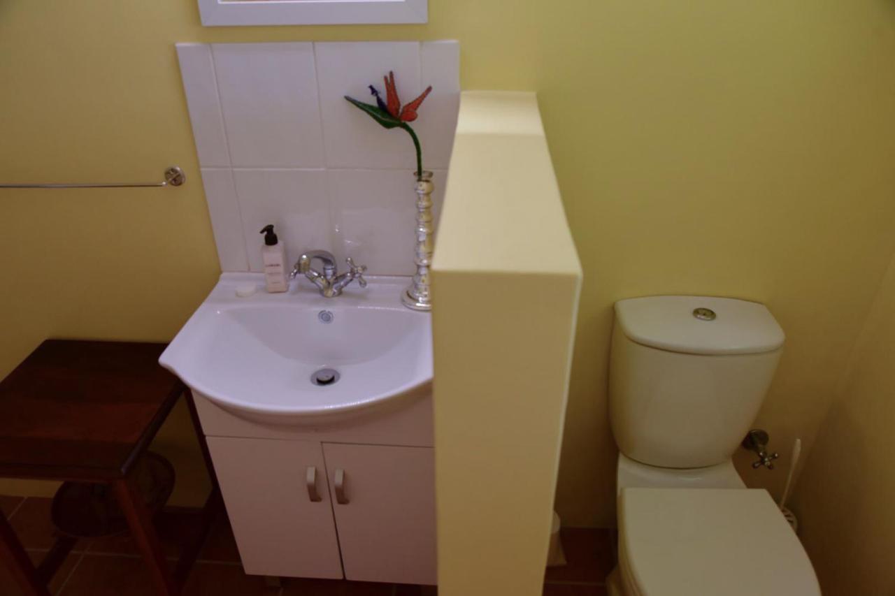On Pinewood Guest House Κέιπ Τάουν Εξωτερικό φωτογραφία