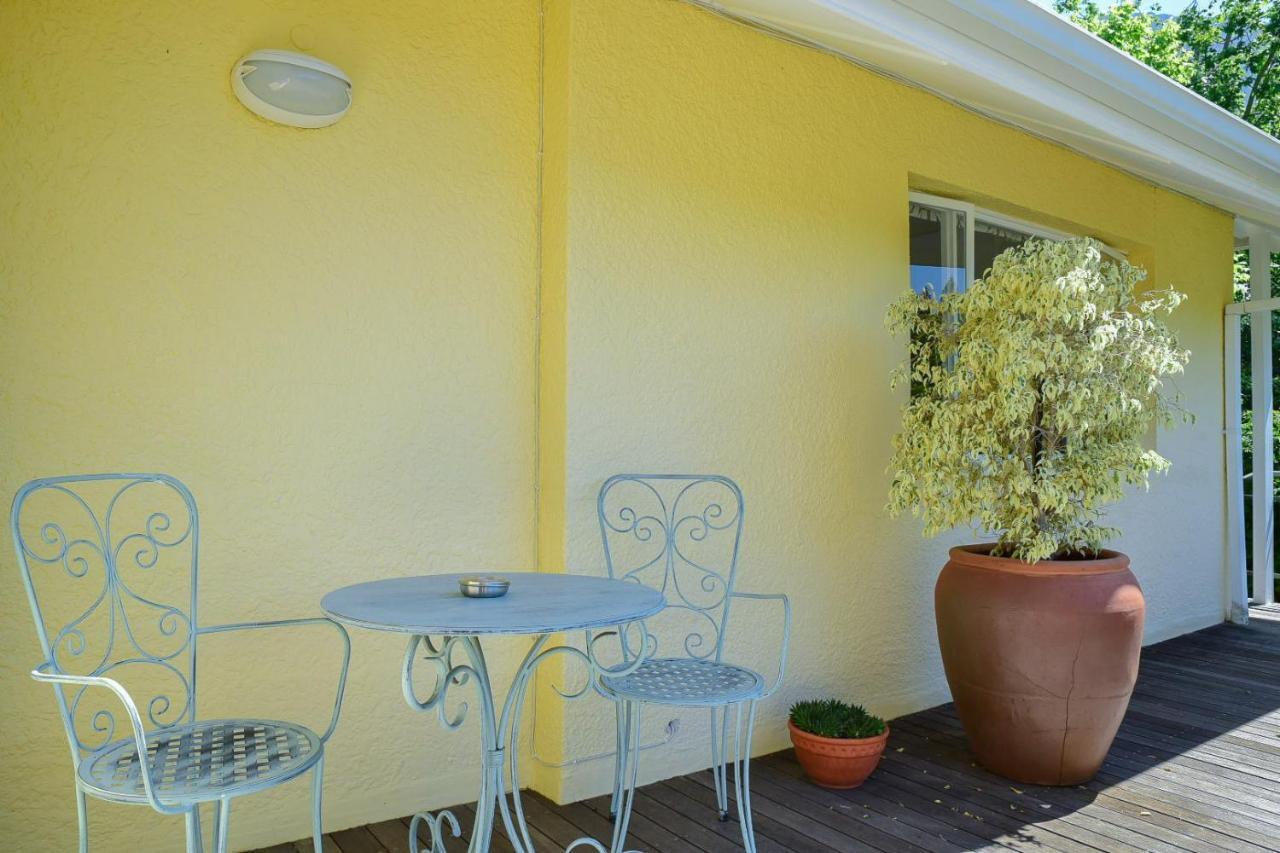 On Pinewood Guest House Κέιπ Τάουν Εξωτερικό φωτογραφία