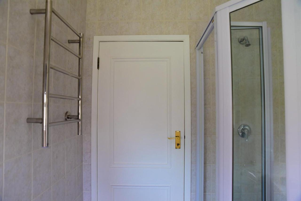 On Pinewood Guest House Κέιπ Τάουν Εξωτερικό φωτογραφία