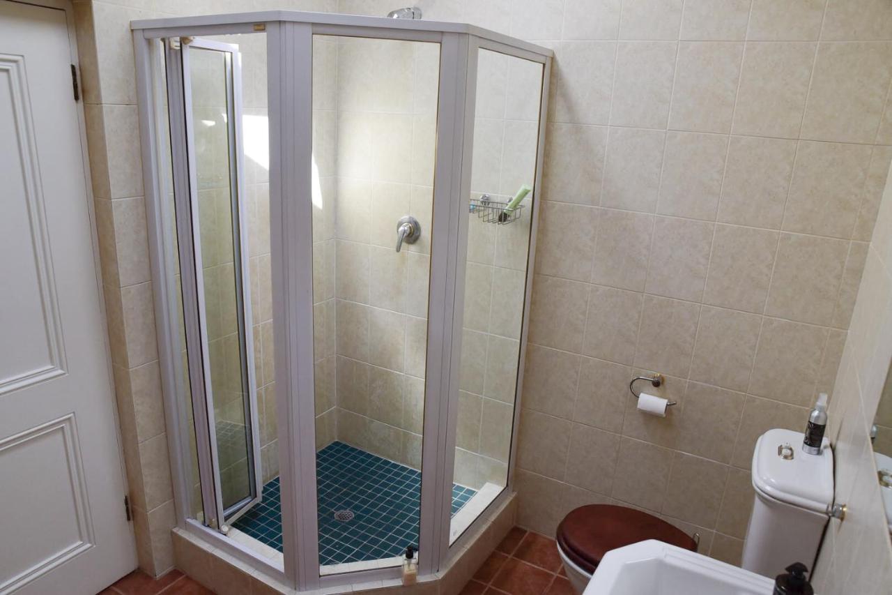 On Pinewood Guest House Κέιπ Τάουν Εξωτερικό φωτογραφία
