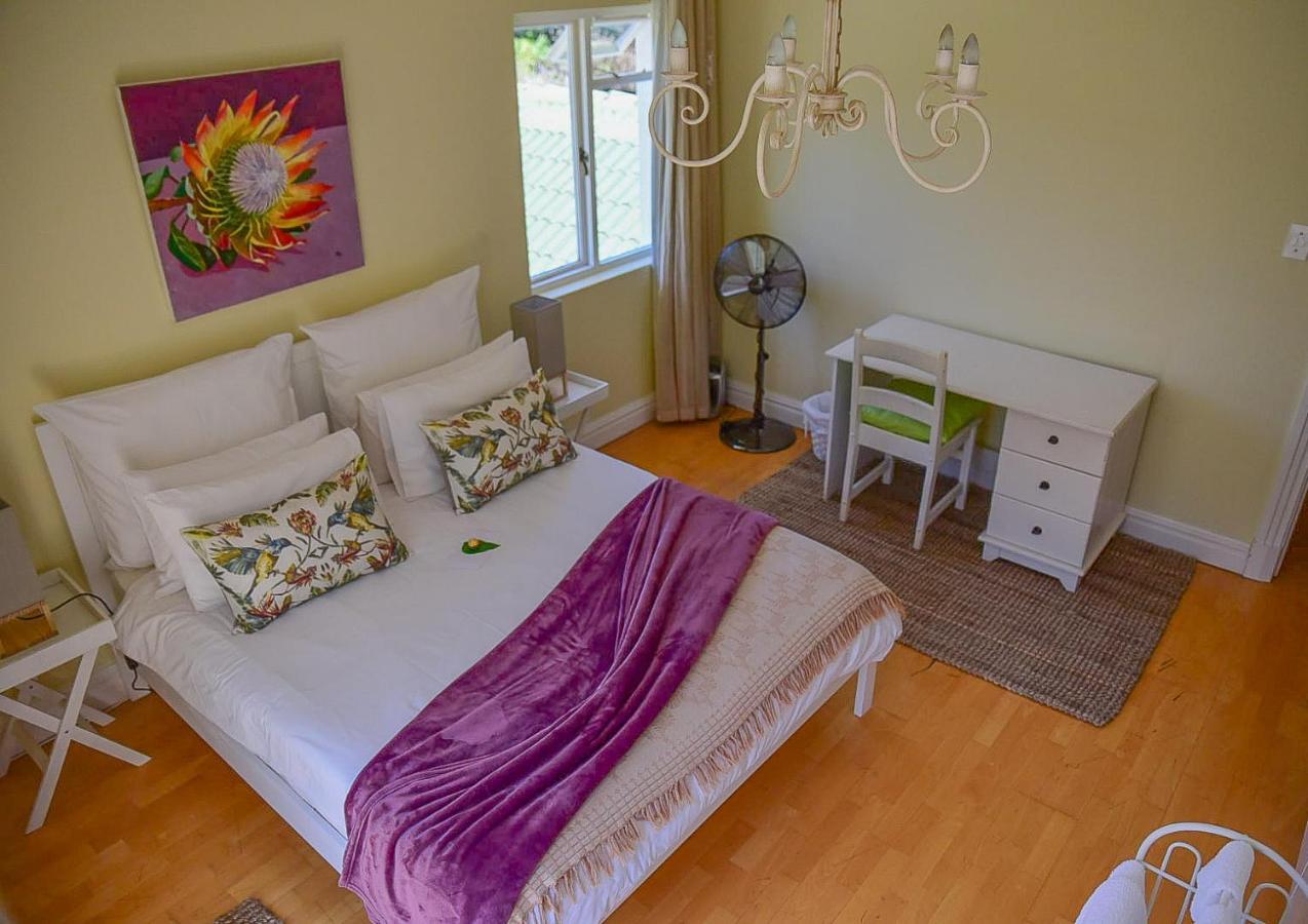On Pinewood Guest House Κέιπ Τάουν Εξωτερικό φωτογραφία